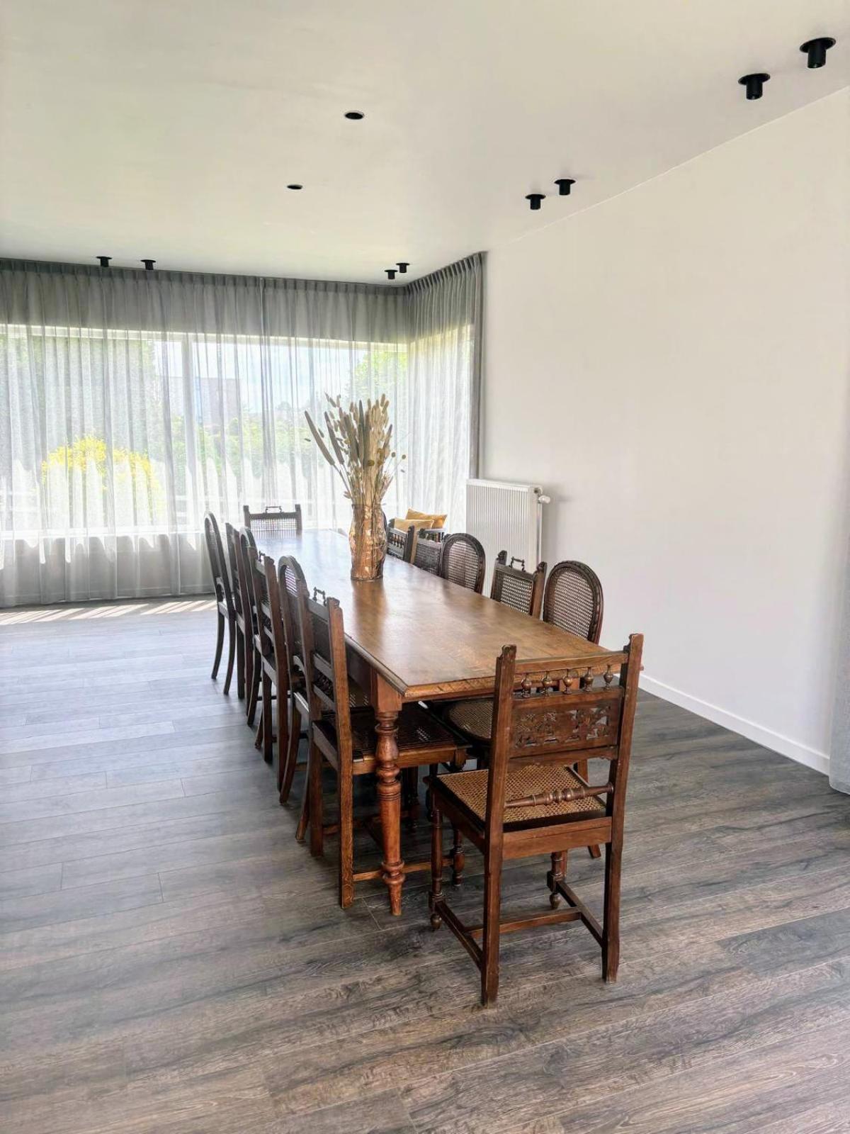 B&B Casa Roman & Vakantiewoning Voor 1 Pers Tot Max 32 Personen Zonhoven Bagian luar foto