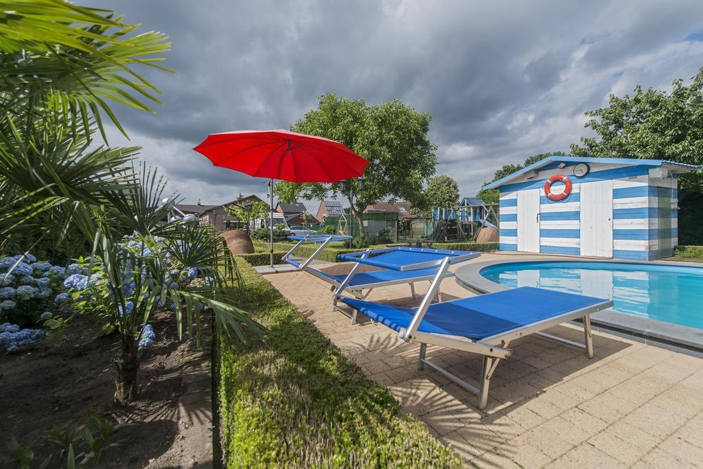B&B Casa Roman & Vakantiewoning Voor 1 Pers Tot Max 32 Personen Zonhoven Bagian luar foto