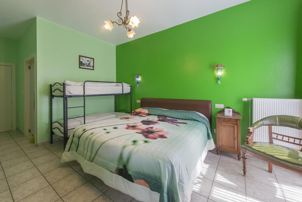 B&B Casa Roman & Vakantiewoning Voor 1 Pers Tot Max 32 Personen Zonhoven Bagian luar foto