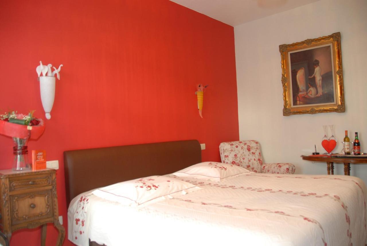 B&B Casa Roman & Vakantiewoning Voor 1 Pers Tot Max 32 Personen Zonhoven Bagian luar foto